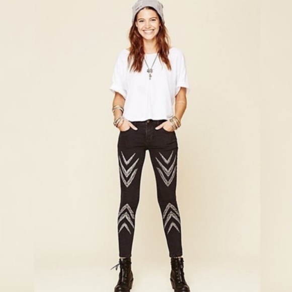 Free People Denim - Free People Dotted Ikat chevron skinny Pants